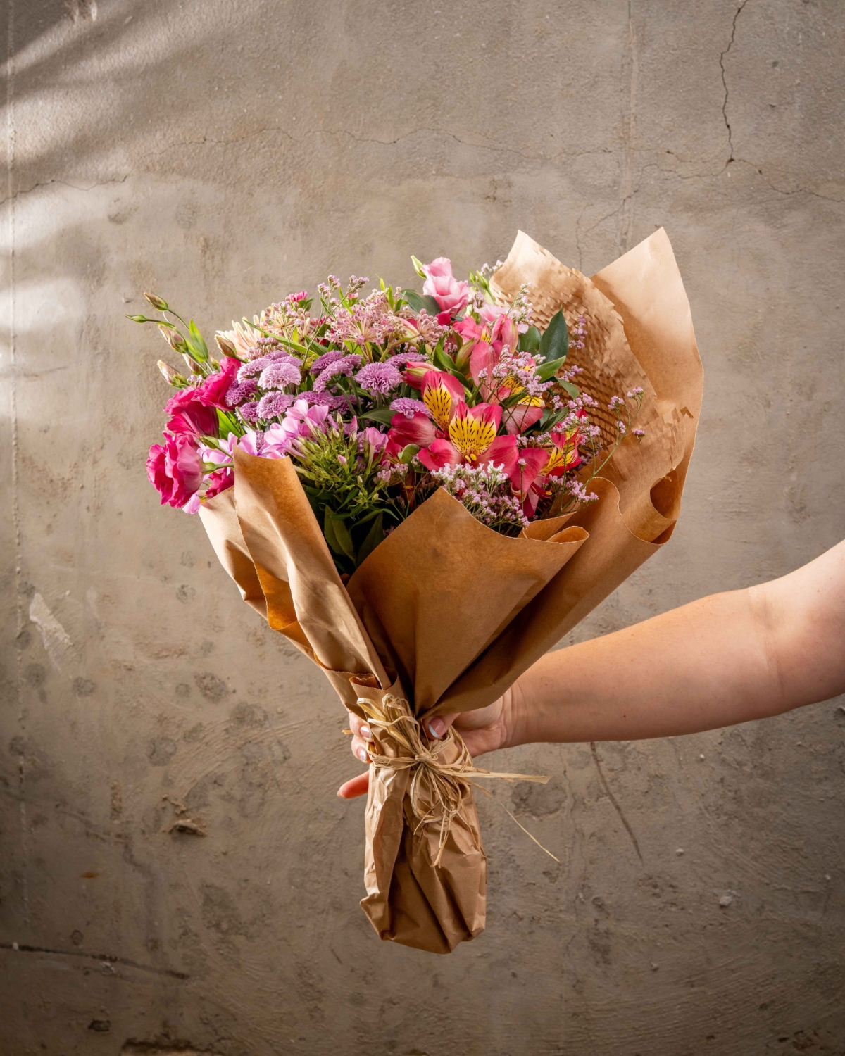 זר איתן ורוד