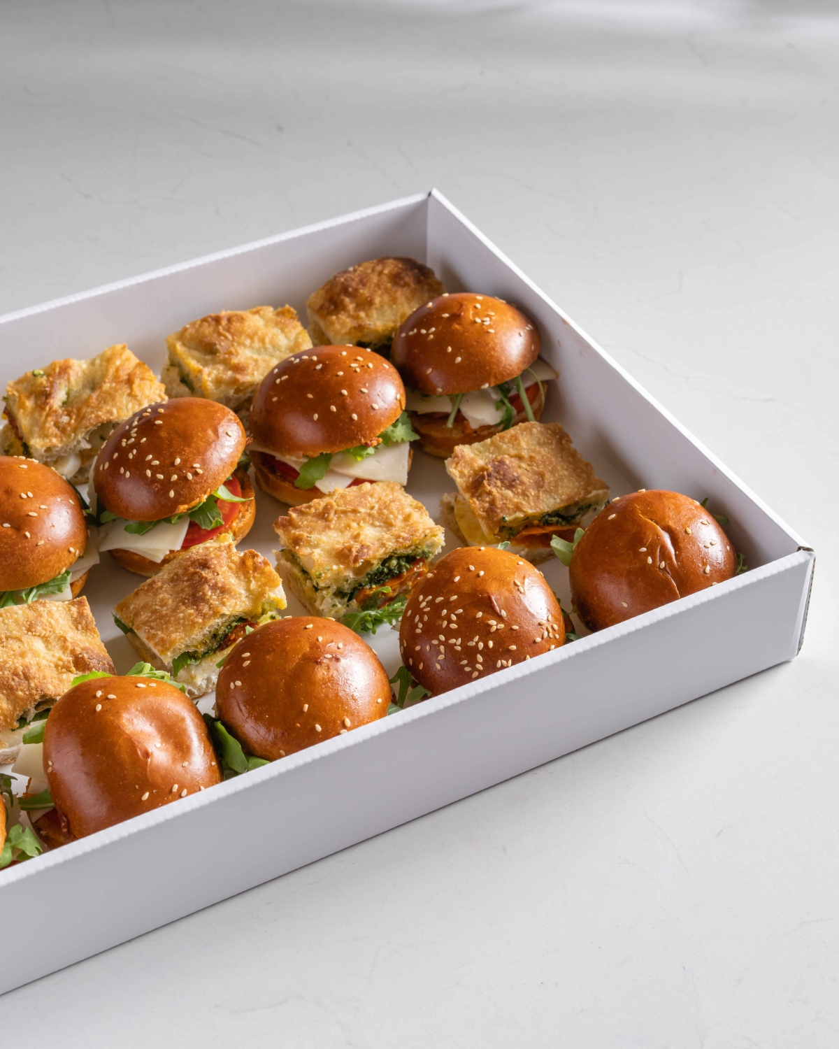 מיני גאודה וכריך קפרזה